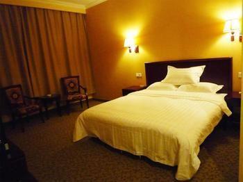 Country Garden Hotel ลั่วหยาง ภายนอก รูปภาพ